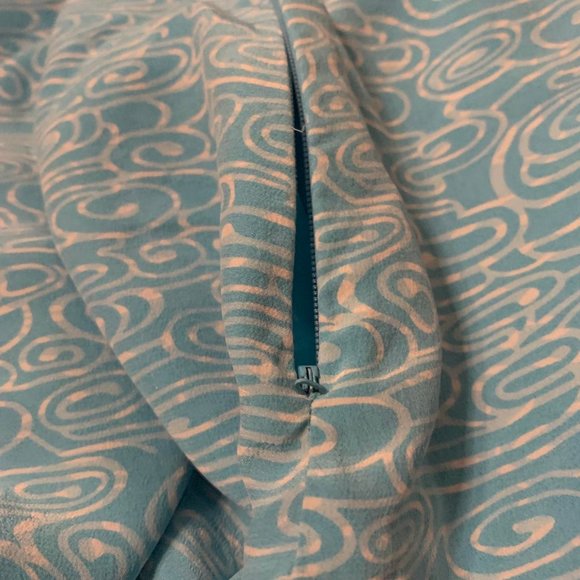 light blue midi/maxi skirt with white swirly detailing - Picture 3 of 3